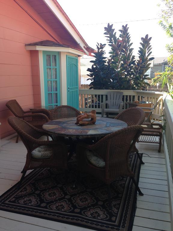 Coronado Palms Coastal Cottage Galveston Bagian luar foto